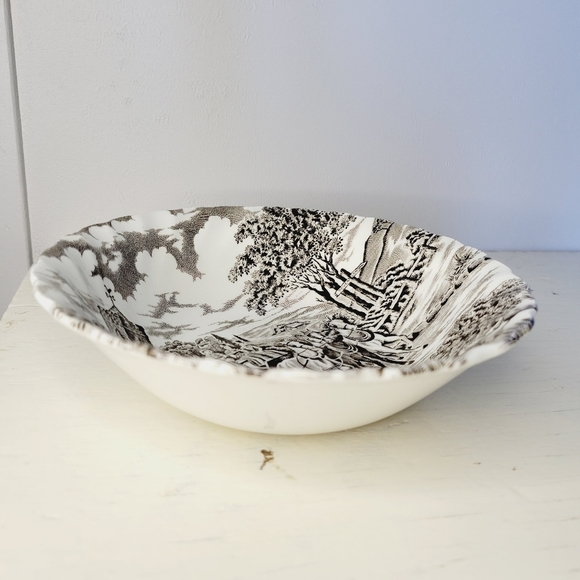 Myott Royal Mail Fine Staffordshire Ware Scalloped Bowl 6" - Picture 4 of 8